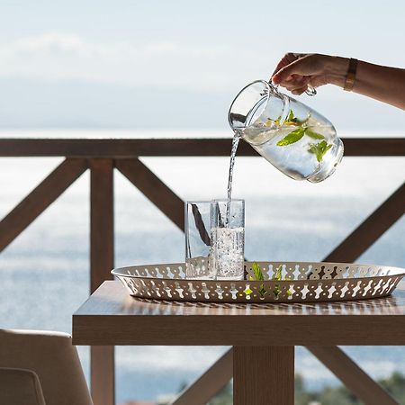 Karavia Lux Inn Áfissos Buitenkant foto