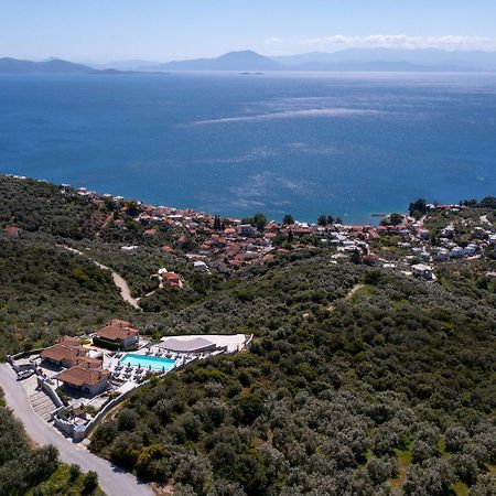 Karavia Lux Inn Áfissos Buitenkant foto
