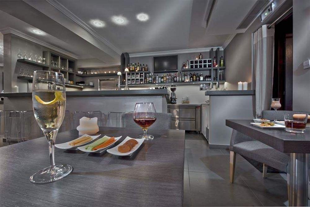 Karavia Lux Inn Áfissos Buitenkant foto