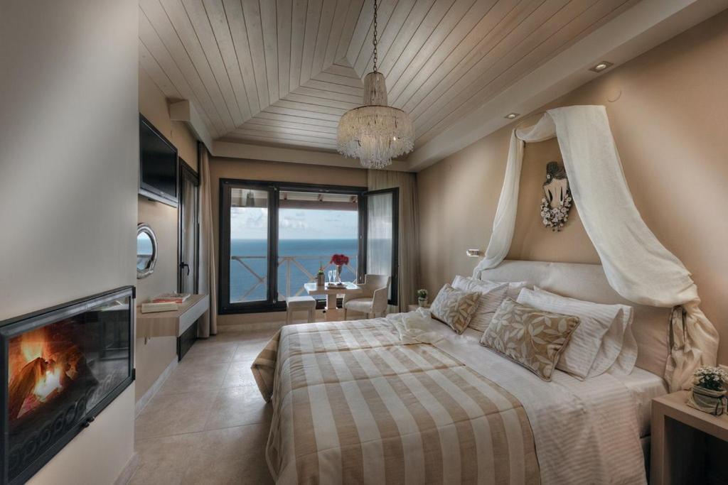 Karavia Lux Inn Áfissos Kamer foto